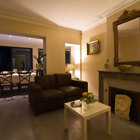 Bed and Breakfast Saint Genes - Chambres Et Table D'hotes *