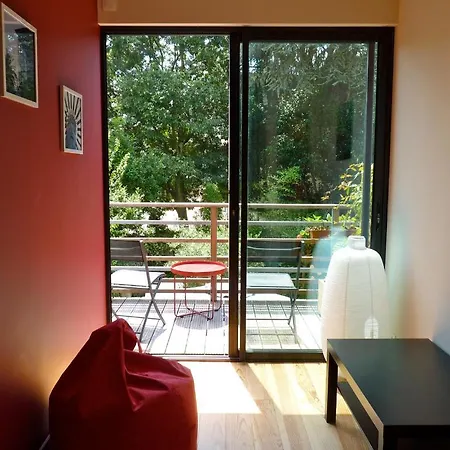 Saint Genes - Chambres Et Table D'hotes Couette-café Bordeaux