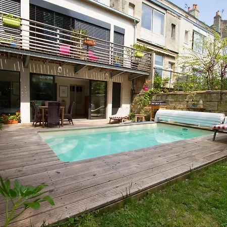 Saint Genes - Chambres Et Table D'hotes Bed and Breakfast Μπορντό